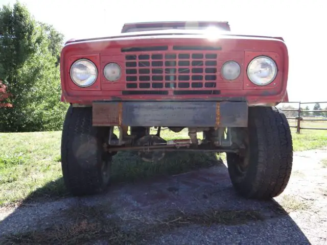 1972 jeep commando jeepster base 5.0 304 amc spring-overed new soft top & seats