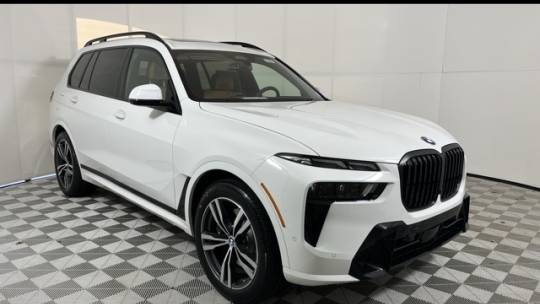 2025 BMW X7