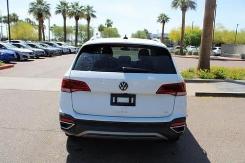 2023 volkswagen taos 1.5t se in peoria, arizona