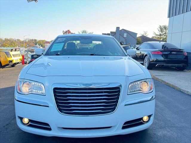 2013 chrysler 300 s