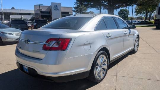 2010 Ford Taurus