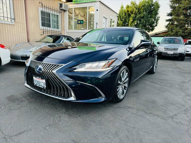 2019 lexus es 300h ultra luxury