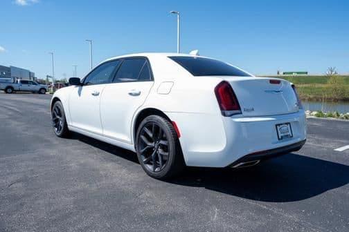 2019 chrysler 300 s in sturtevant, wisconsin