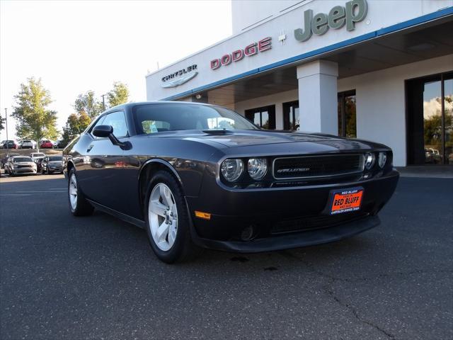 2013 dodge challenger sxt