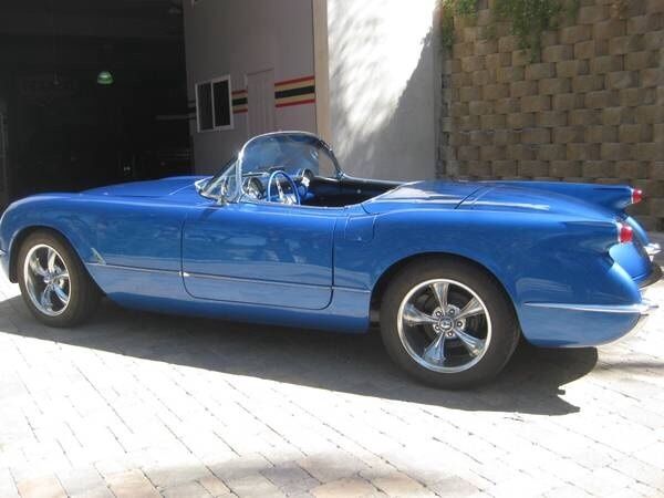1954 chevy corvette convertible....frame off restored....amazing car.!!!!