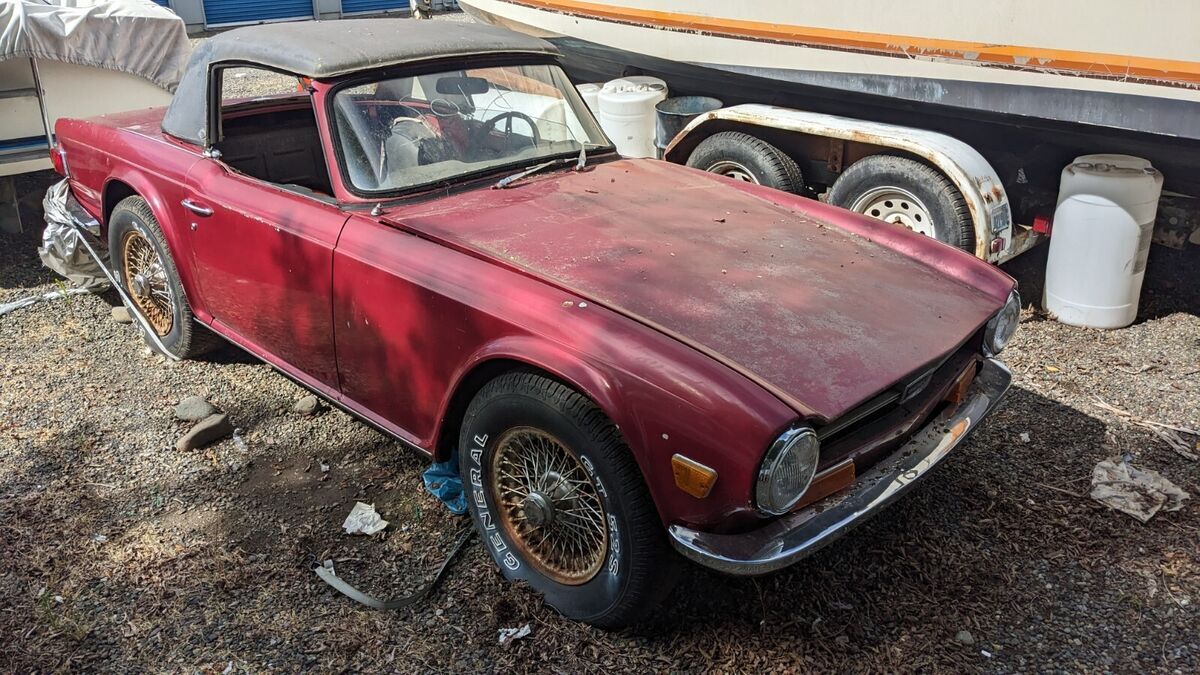 super rare 1968 triumph tr-6, removable hard top, told it was made in 1968