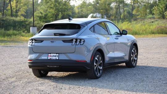 2024 Ford Mustang Mach-E