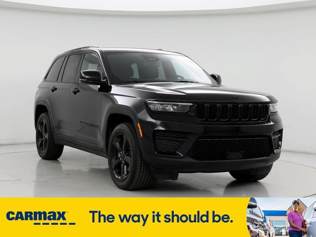 2023 jeep grand cherokee altitude