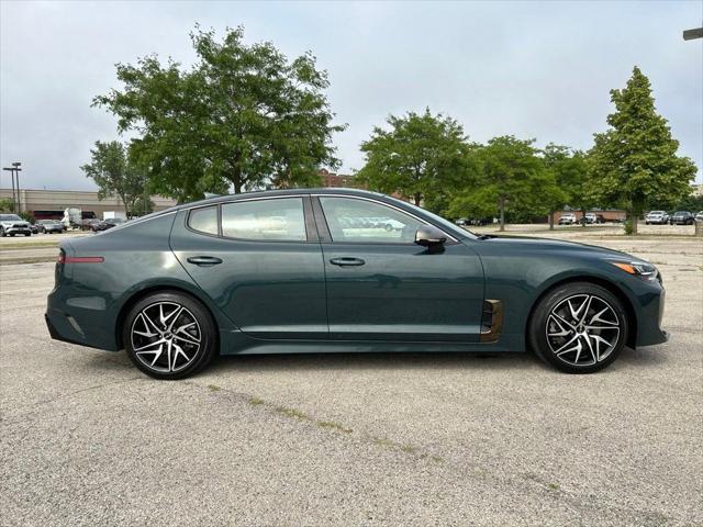 2023 kia stinger gt-line