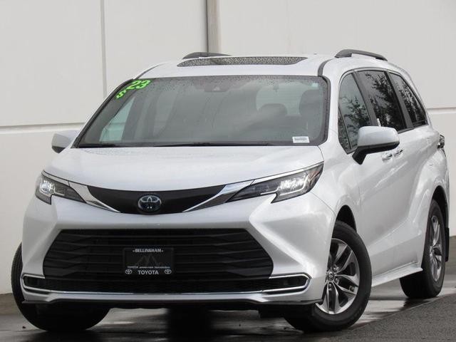 2023 toyota sienna xle