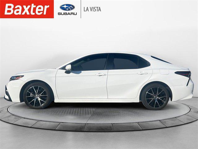 2023 toyota camry se