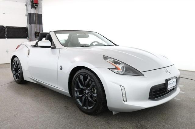 2018 nissan 370z touring