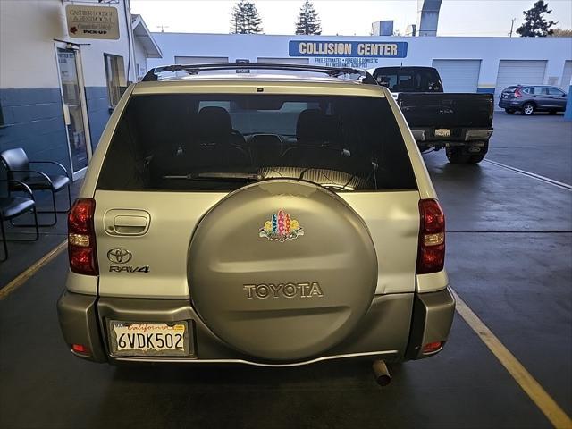 2005 toyota rav4 base