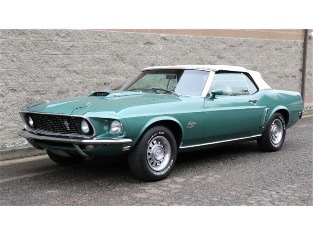 1969 ford mustang