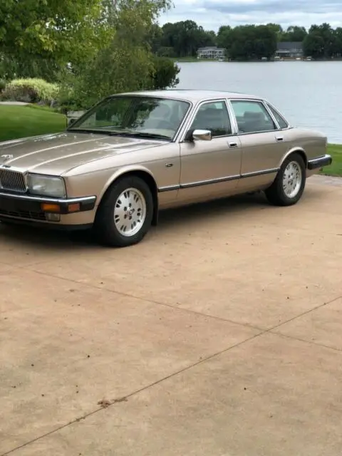 classic 1994 jaguar xj6