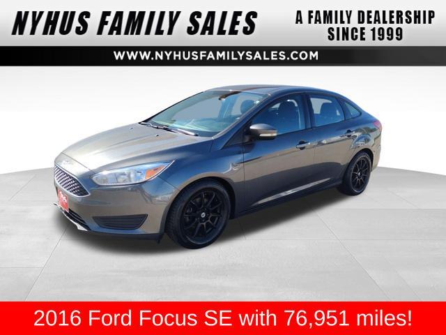2016 ford focus se