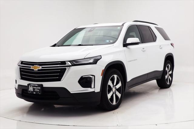 2022 chevrolet traverse lt leather