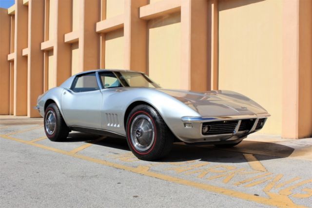 1968 chevrolet corvette stingray t top 34,150 miles silverstone silver coupe 327