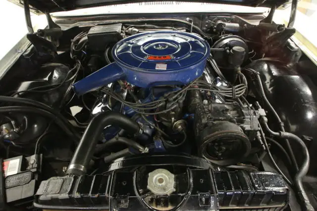 nice survivor q-code galaxie, 428 v8, auto, factory ac, ps, pb, very original!