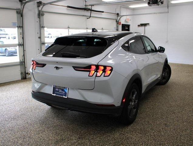 2023 ford mustang mach-e select