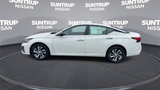 2025 Nissan Altima