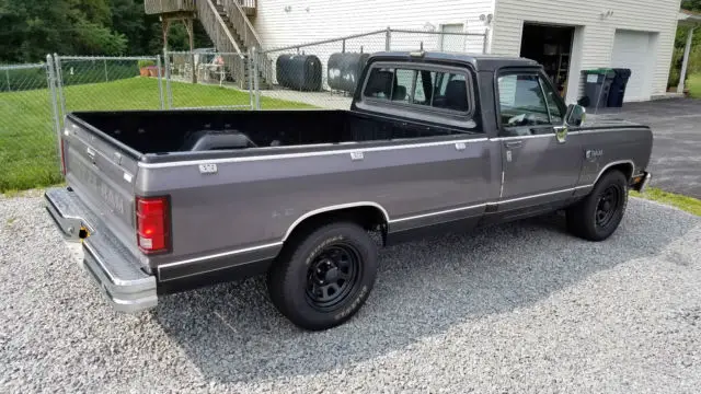 1989 dodge d100 custom standard cab pickup 2-door 5.2l