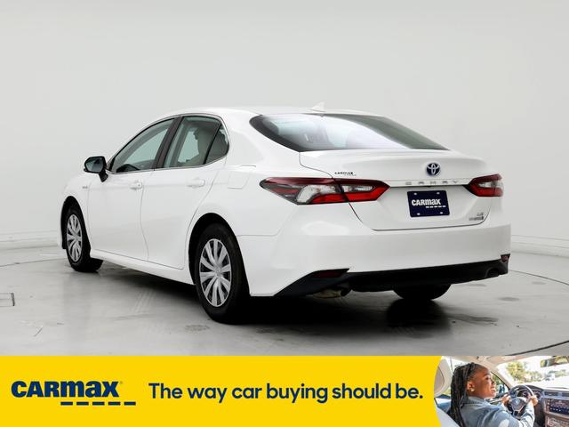2021 toyota camry hybrid le