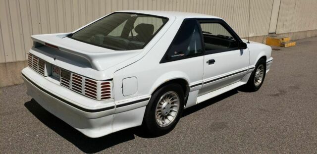 1987 ford mustang gt fox body 302 5.0 l h.o. automatic white with gray interior