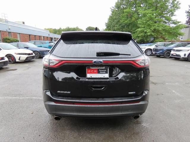 2017 ford edge se