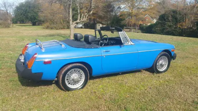 mg mgb wire wheels - fully serviced - new brakes - zero rust- original paint