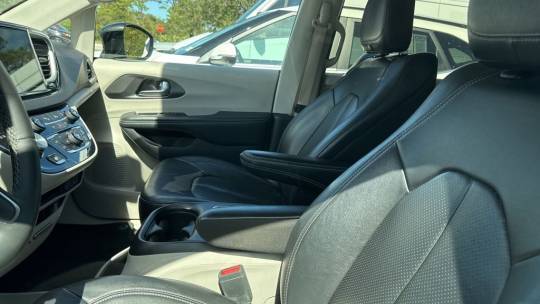 2022 Chrysler Pacifica