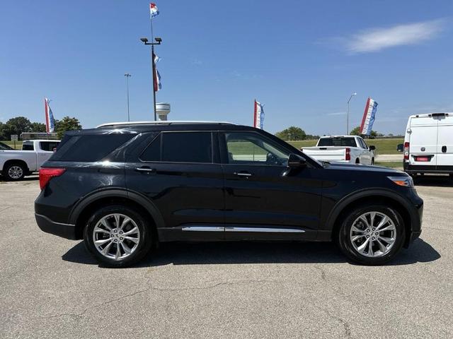 2022 ford explorer limited