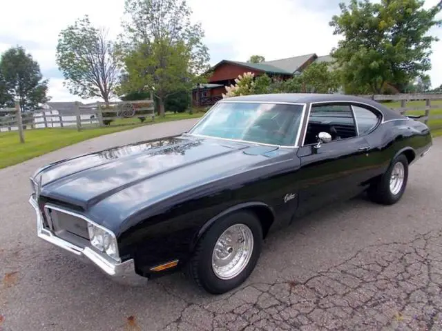 1970 olds cutlass s, black, 350, 4 bbl, auto, 442 spoiler, similar to chevelle