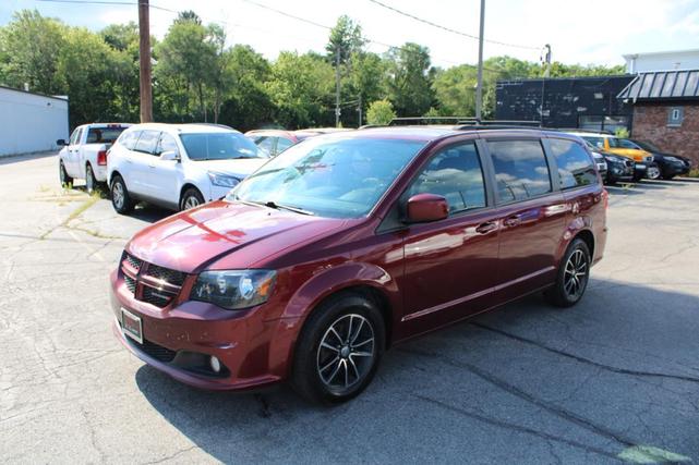 2018 dodge grand caravan gt