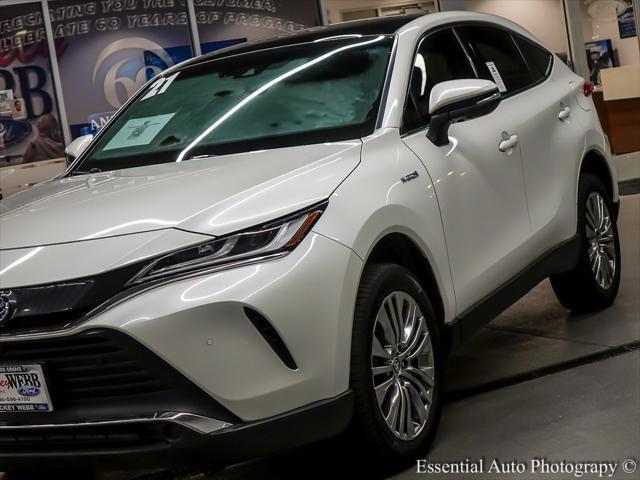 2021 toyota venza xle