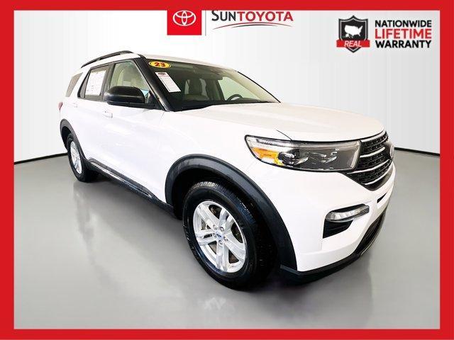 2023 ford explorer xlt