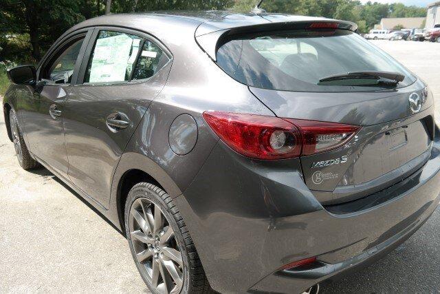 new 2018 mazda mazda3 touring hatchback brunswick, me 04011 for sale in birch island, maine