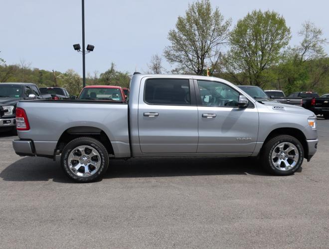 used 2019 ram 1500 4x4 crew cab saint albans, wv 25177 for sale in jefferson, west virginia