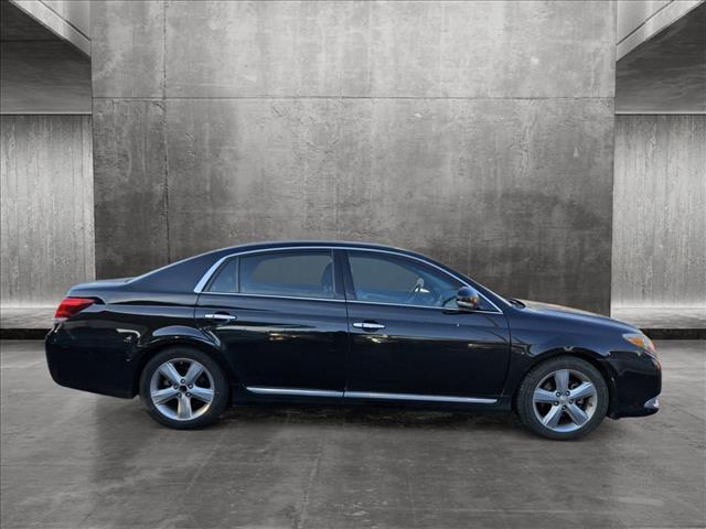 2011 toyota avalon limited