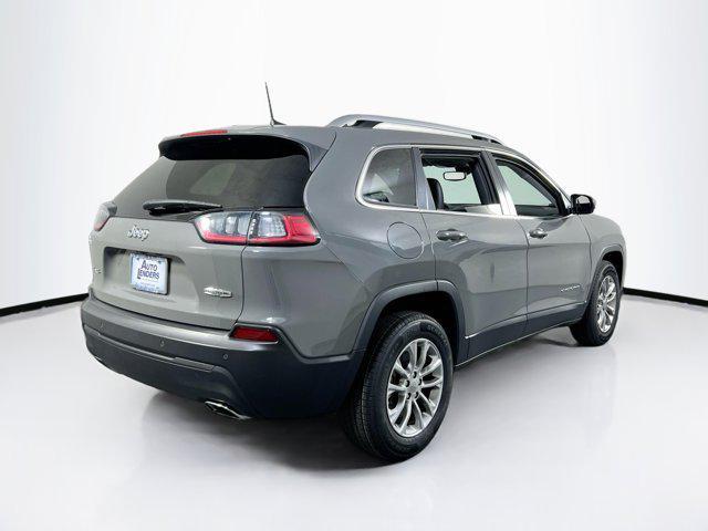 2021 jeep cherokee latitude lux