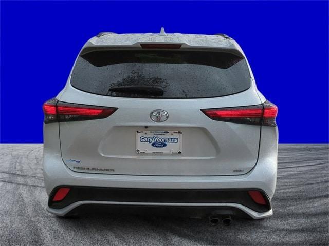 2023 toyota highlander l