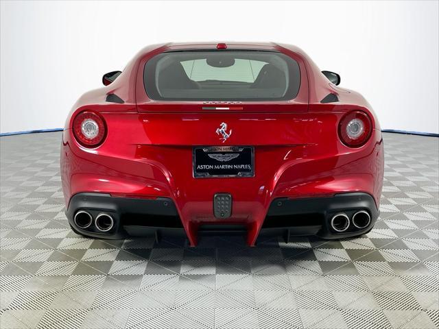 2016 ferrari f12berlinetta base