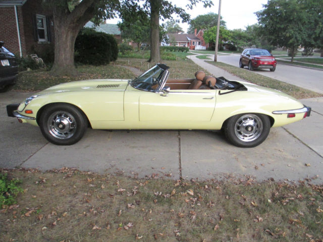 1974 jaguar xke series3 v-12 primrose yellow ots a/c automatic transmission