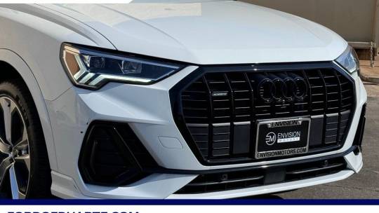 2022 Audi Q3