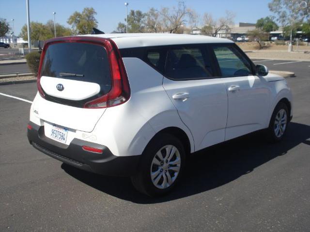 2020 kia soul lx