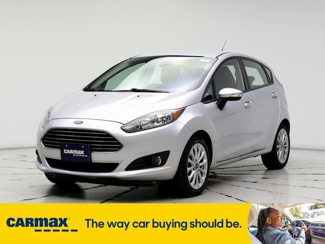 2014 ford fiesta se