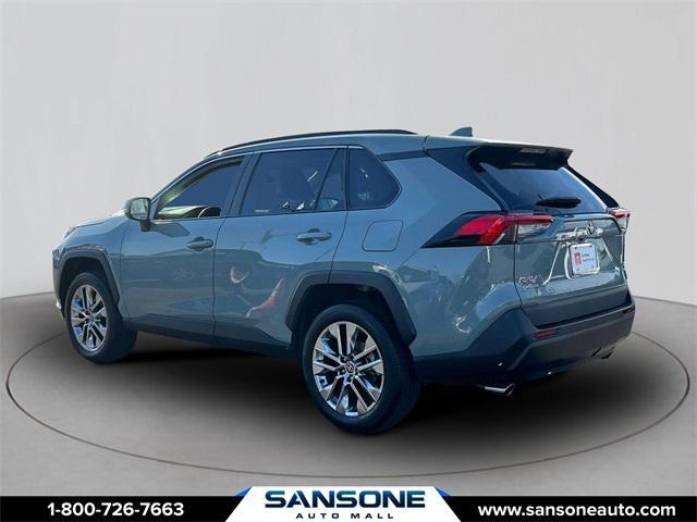 2021 toyota rav4 xle premium