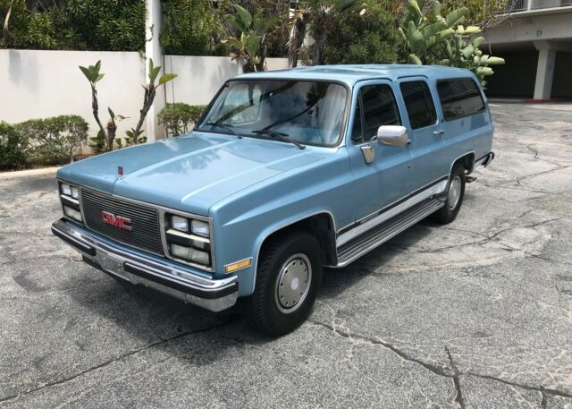 !!! must see, all original, great condition, no rust, one owner, 60k miles !!!