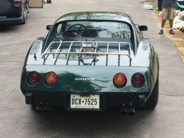 1976 chevrolet corvette stingray l-82