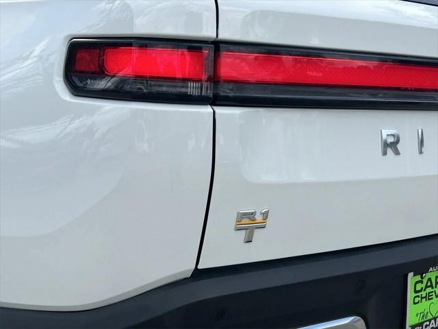 2022 rivian r1t adventure